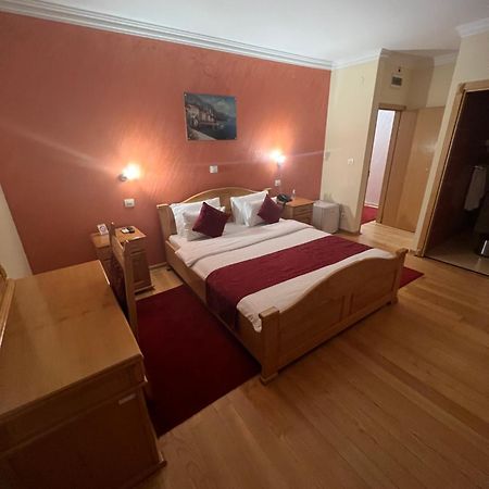 Saint Paul Accommodation Kraljevo Exterior photo